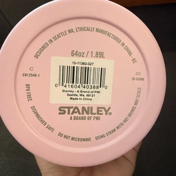 STANLEY 64 oz Stainless Steel H2.0 Flowstate Quencher Tumbler- Target Exclusive - Picture 2 of 5
